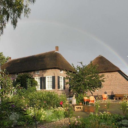 Bed & Breakfast Hofstede Het Klaphek Randwijk Room photo